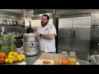 Waring WJX80X Heavy-Duty Pulp Eject Juice Extractor